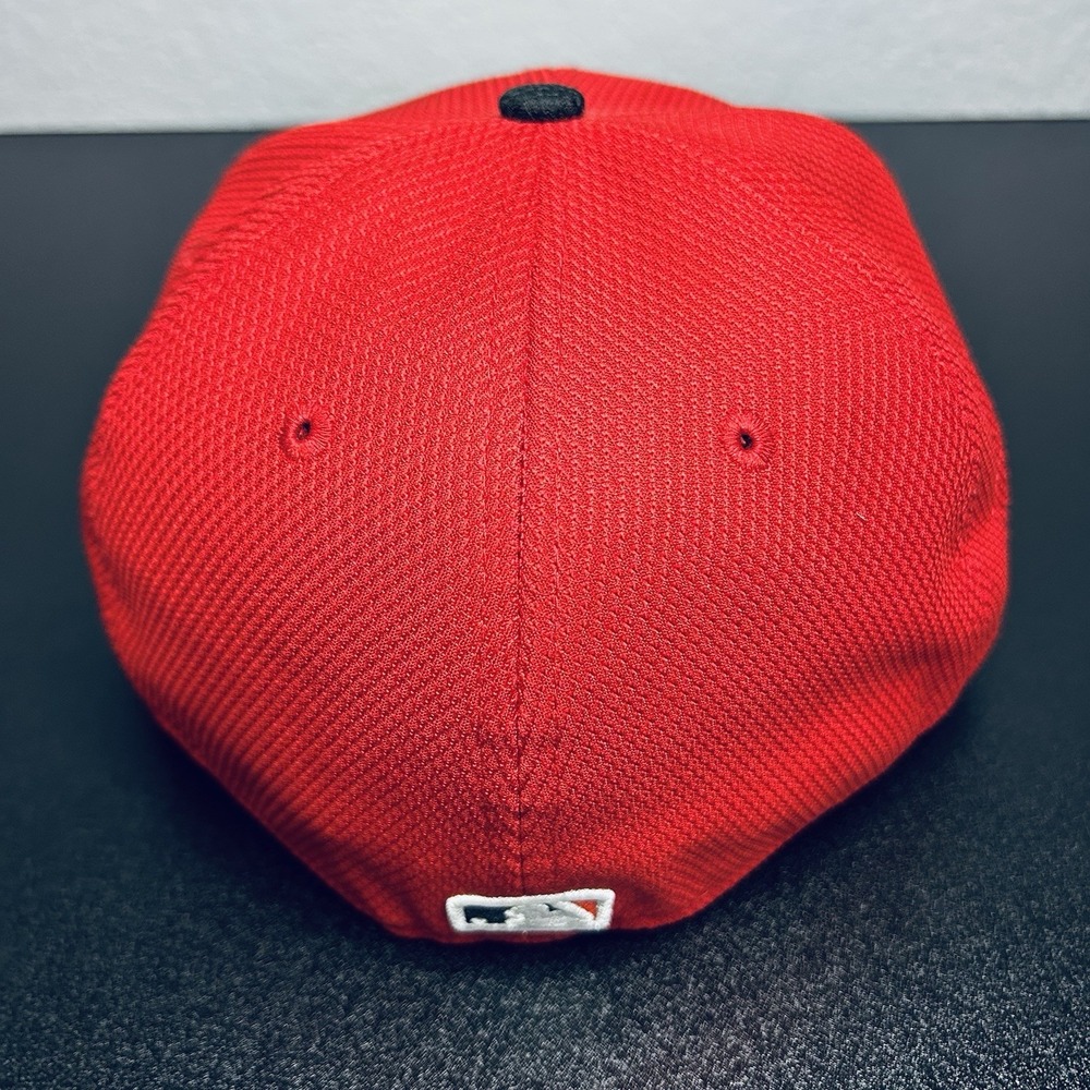 New Era 59FIFTY Cincinnati Reds Mr Red Fitted Hat 7 1/8 MLB On Field Cap Red - Picture 6 of 12